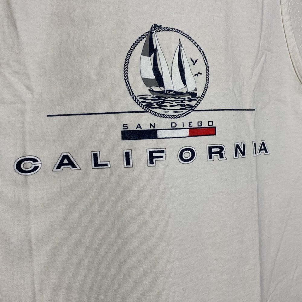 AAA Men’s 100% Thick Cotton Cream Tank Top with Print Size L NWOT - Picture 3 of 4